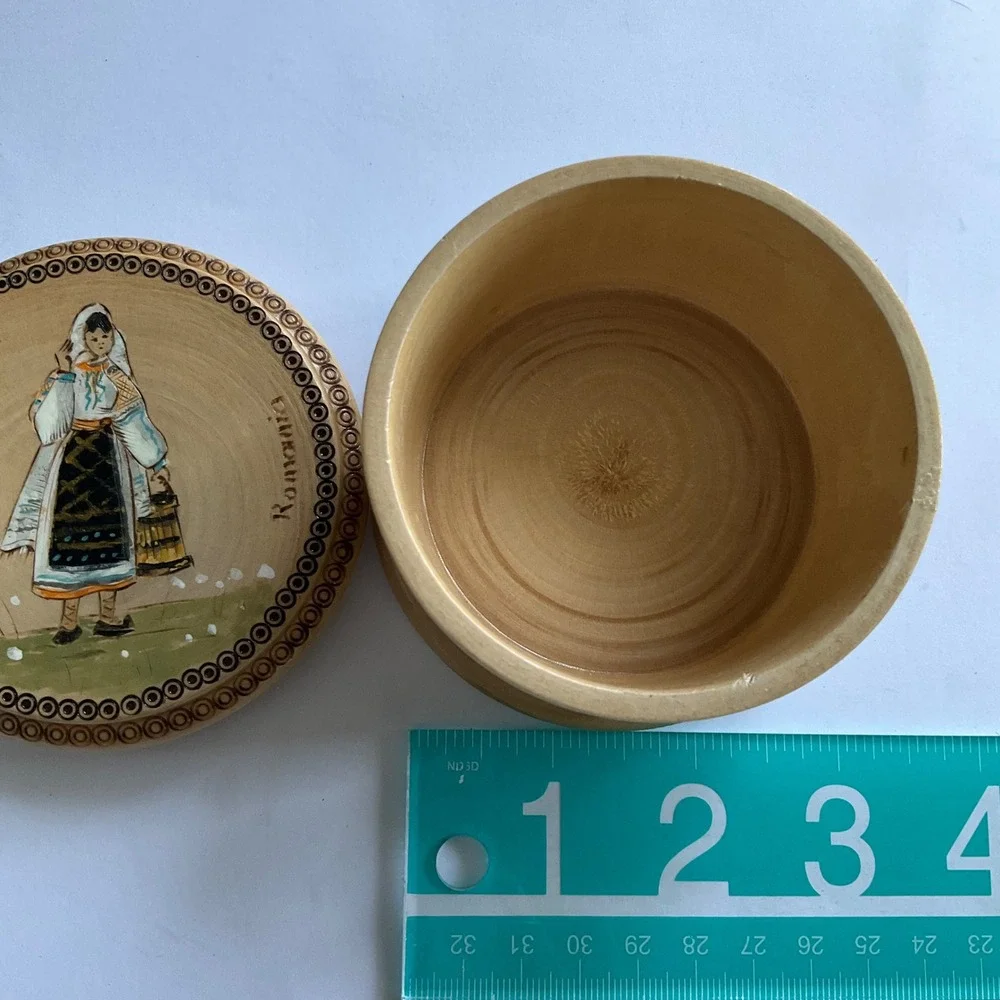 VTG Romania Hand Painted Carved Wooden Trinket Box Folk Art Lacquered Pyrography